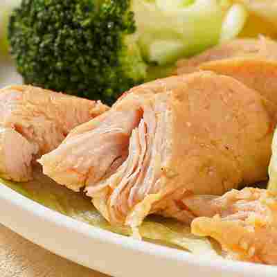 包邮低脂鸡胸肉即食2斤高蛋白健身速食代餐饱腹鸡肉制品零食代发