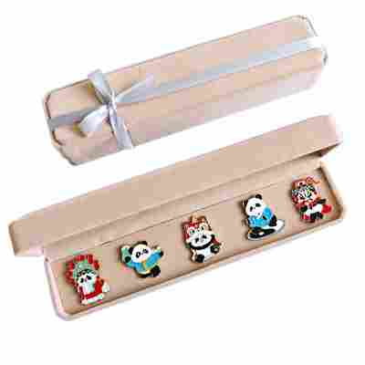 中国风特色文创送老外客户生日礼物熊猫元素周边胸针新年